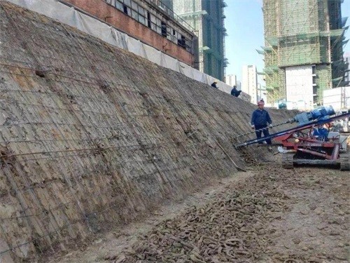 经开建筑边坡支护