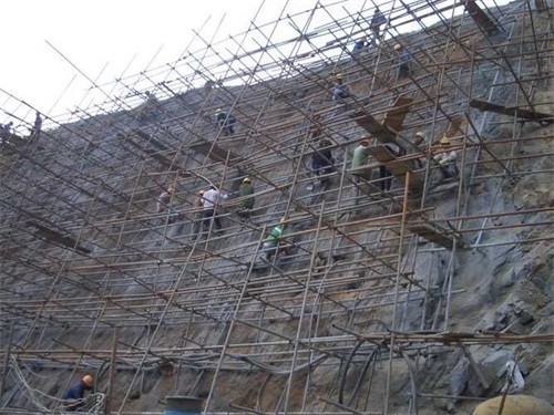 经开公路桩基检测